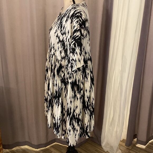 Ganni Monochrome Abstract Print viscose Dress, S - Picture 6 of 10